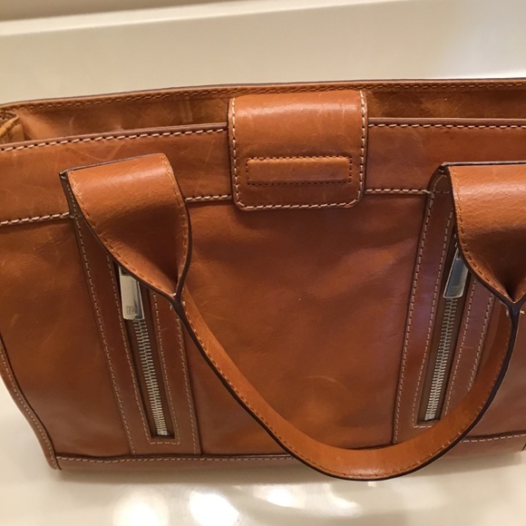 MICHAEL KORS LEATHER LARGE MESSENGER SATCHEL - Picture 15 of 16